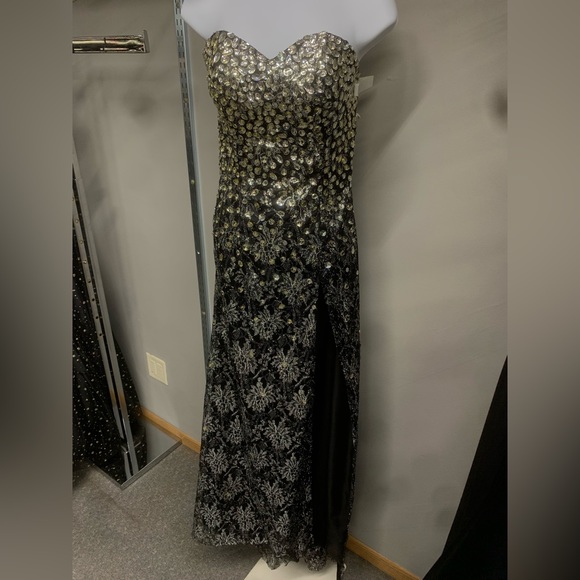 Dresses & Skirts - Strapless beaded full dress with slit